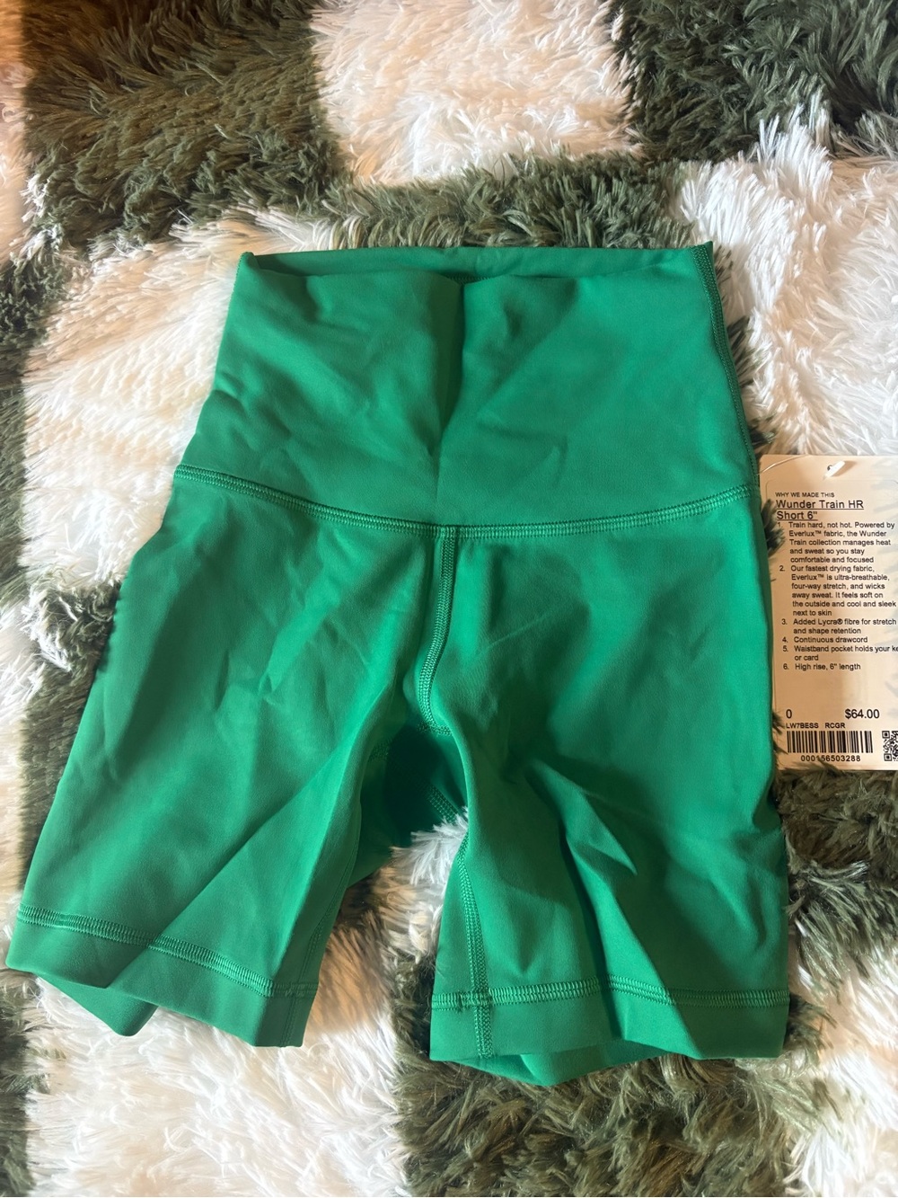 High-Rise Green Women’s Lululemon Wunder 6 inch shorts